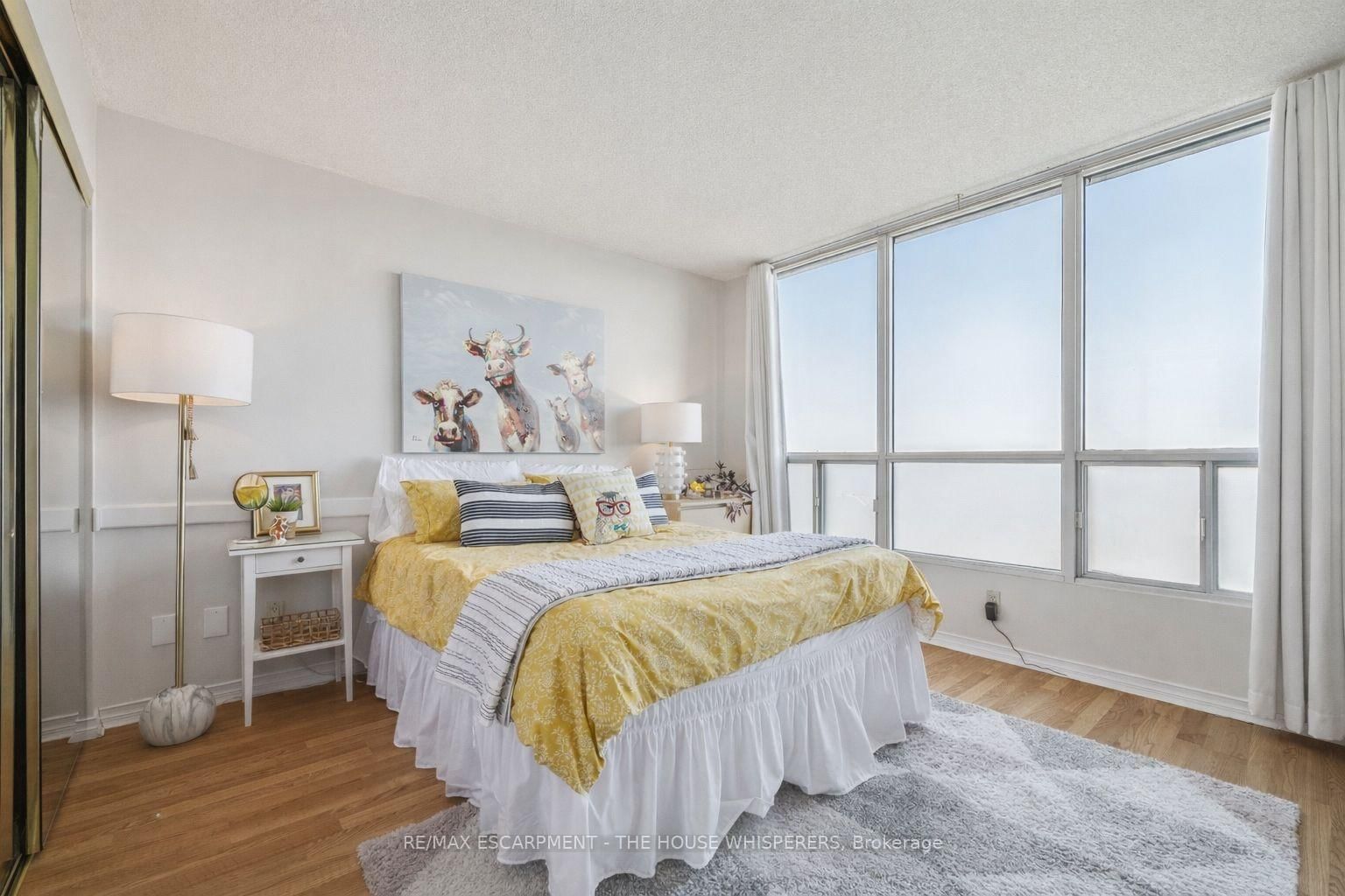 Condo for sale at 701-100 Millside Drive, Milton, Ontario, L9T 5E2 - Old Milton - MLS: W13005814