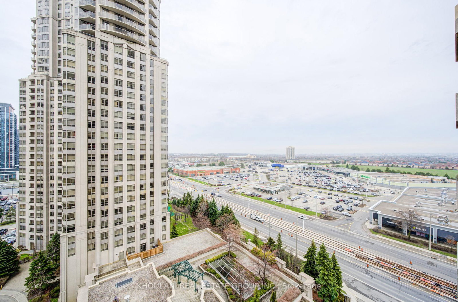 25 Kingsbridge Garden Circle, Unit 1423 - Photo 34