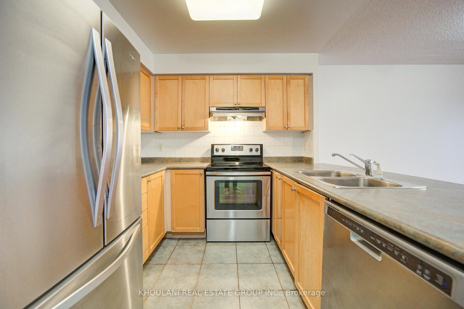 25 Kingsbridge Garden Circle, Unit 1423 - Photo 4