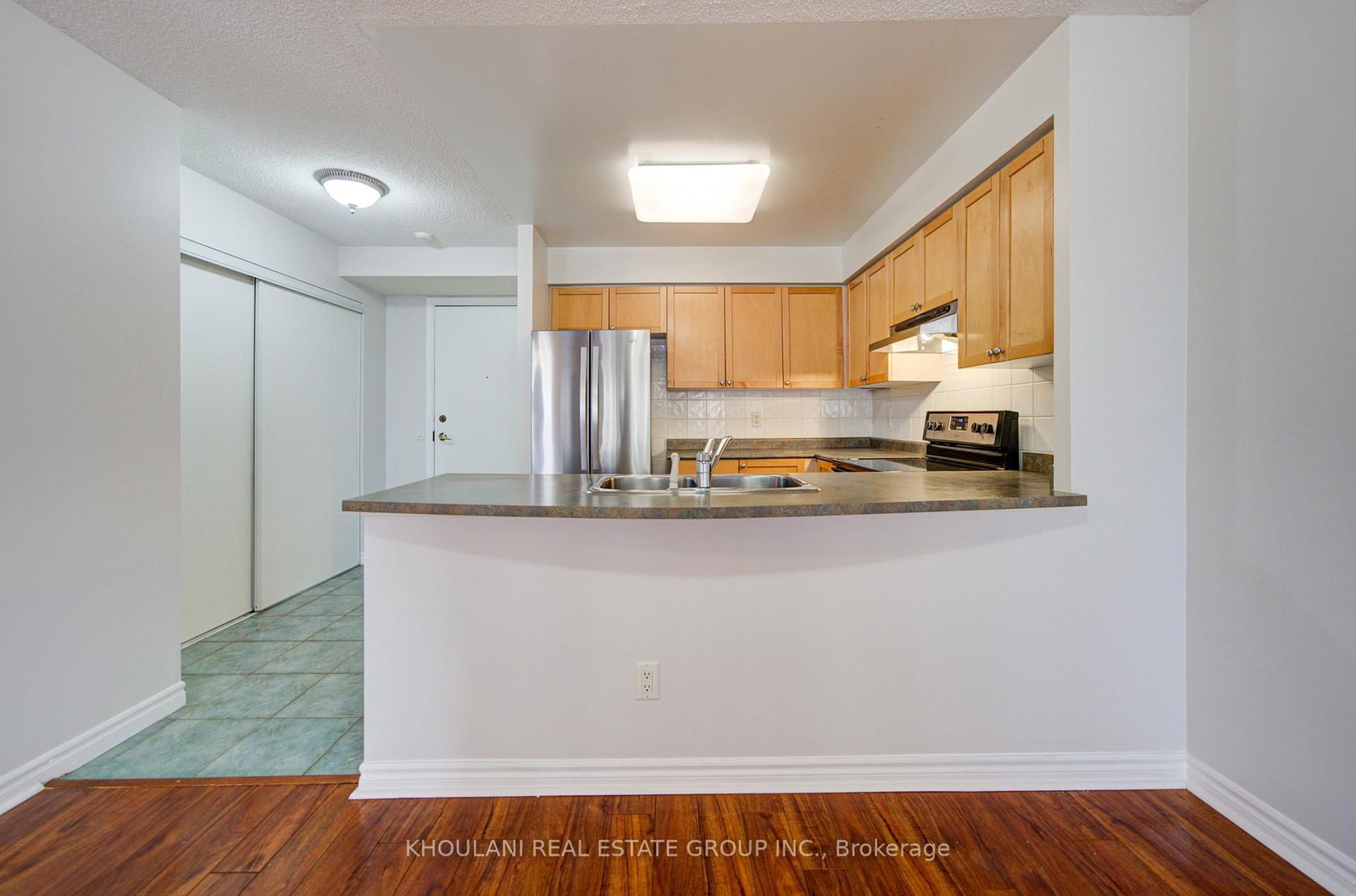 25 Kingsbridge Garden Circle, Unit 1423 - Photo 8