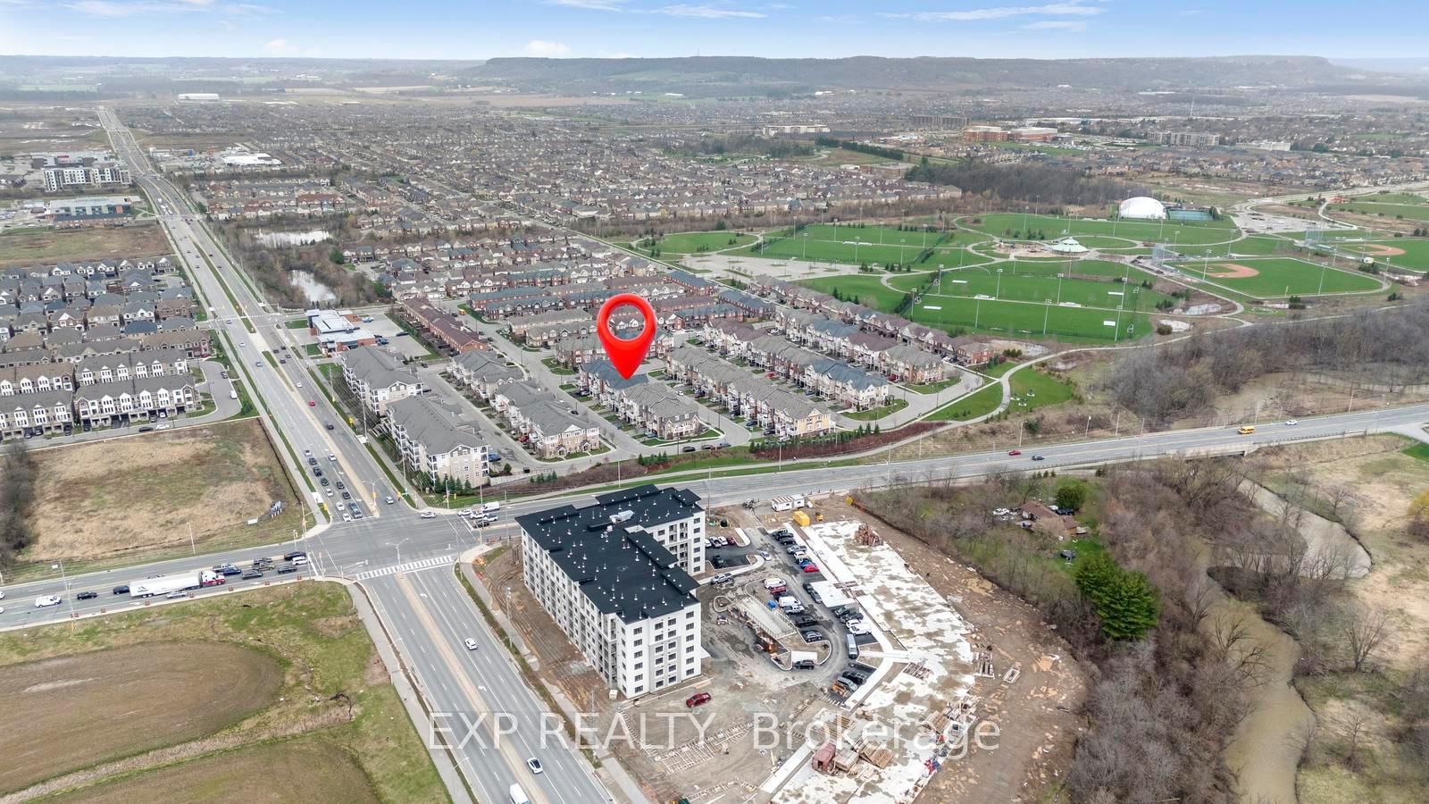 Townhouse for sale at 920 Nadalin Heights, Milton, Ontario, L9T 8R2 - Willmott - MLS: W13005996