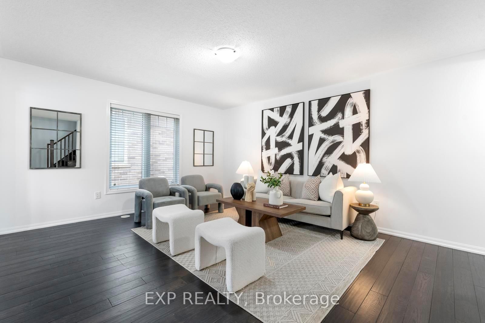 Townhouse for sale at 920 Nadalin Heights, Milton, Ontario, L9T 8R2 - Willmott - MLS: W13005996