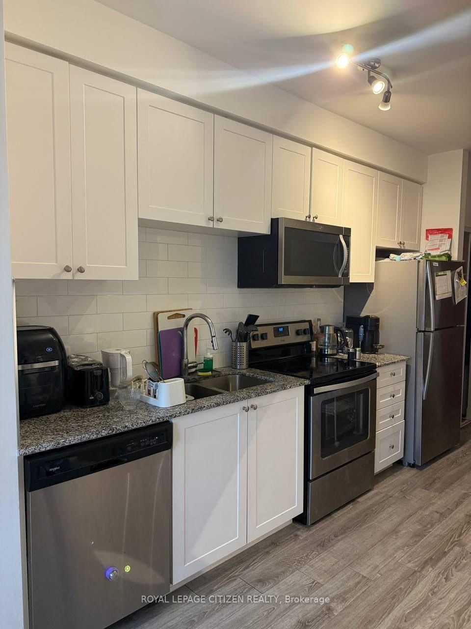 2800 Keele Street, Unit 621 - Photo 8