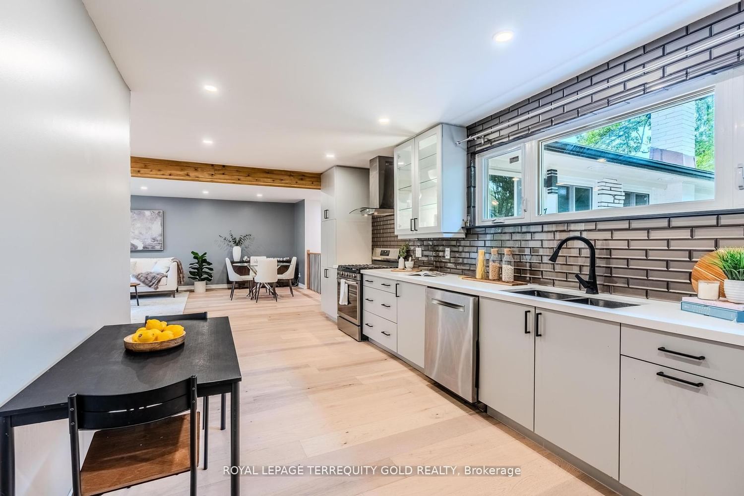 327 River Side Drive - Photo 10