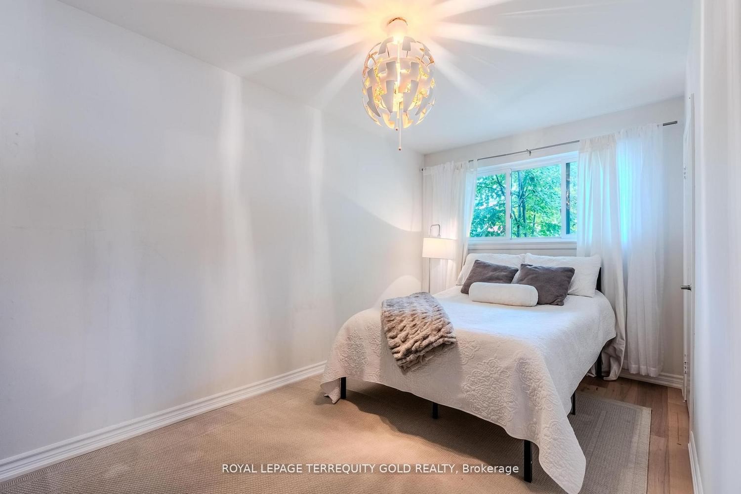 327 River Side Drive - Photo 26