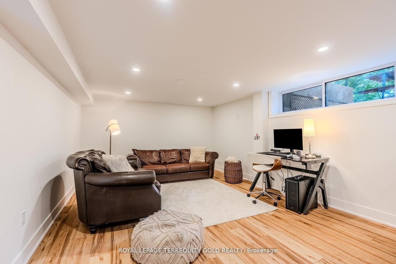 327 River Side Drive - Photo 37