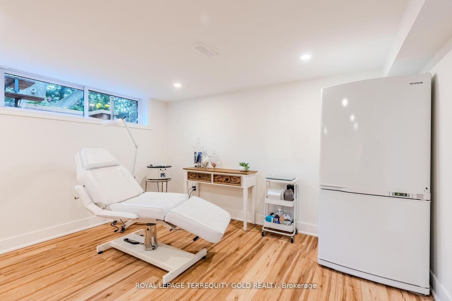 327 River Side Drive - Photo 38