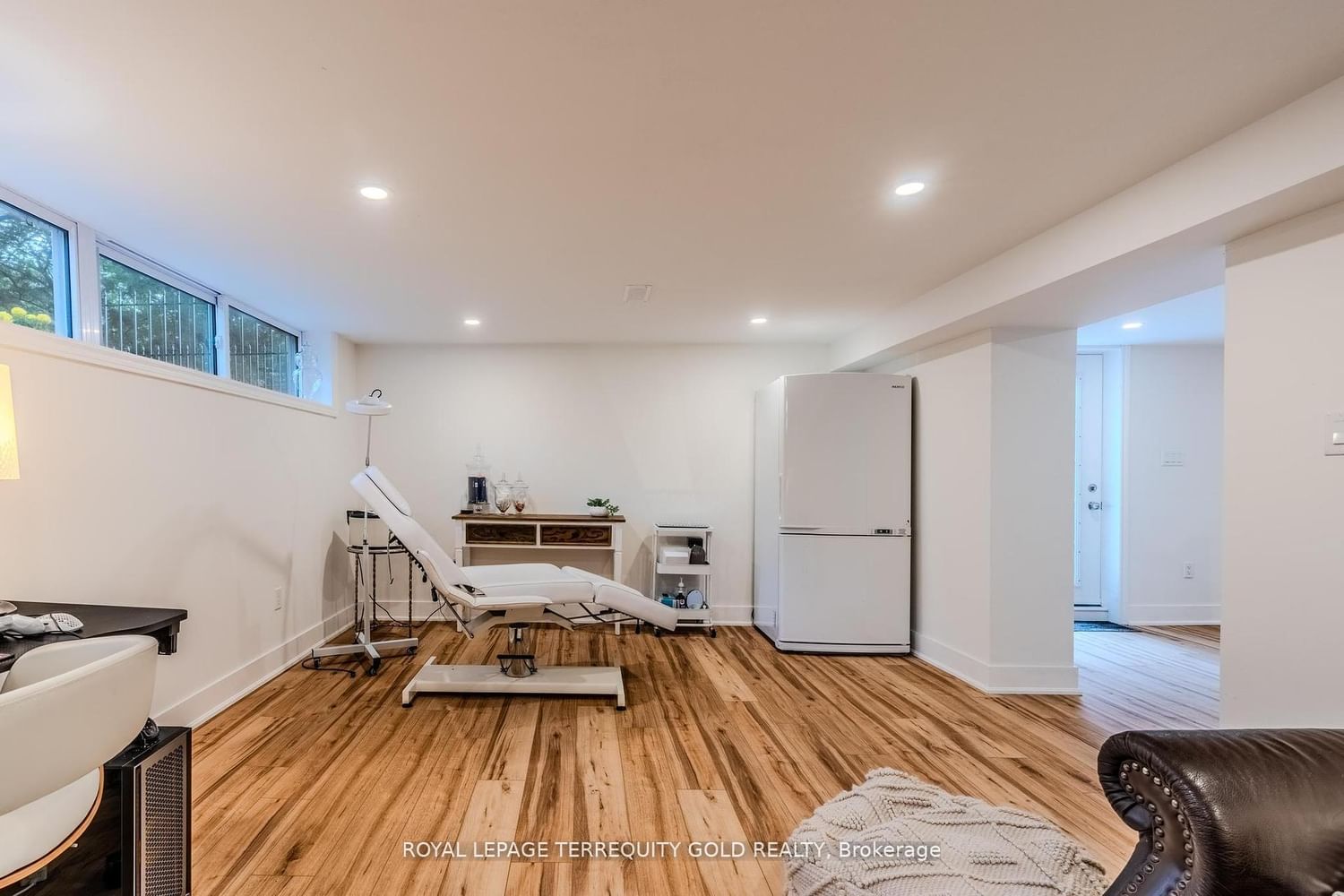 327 River Side Drive - Photo 39