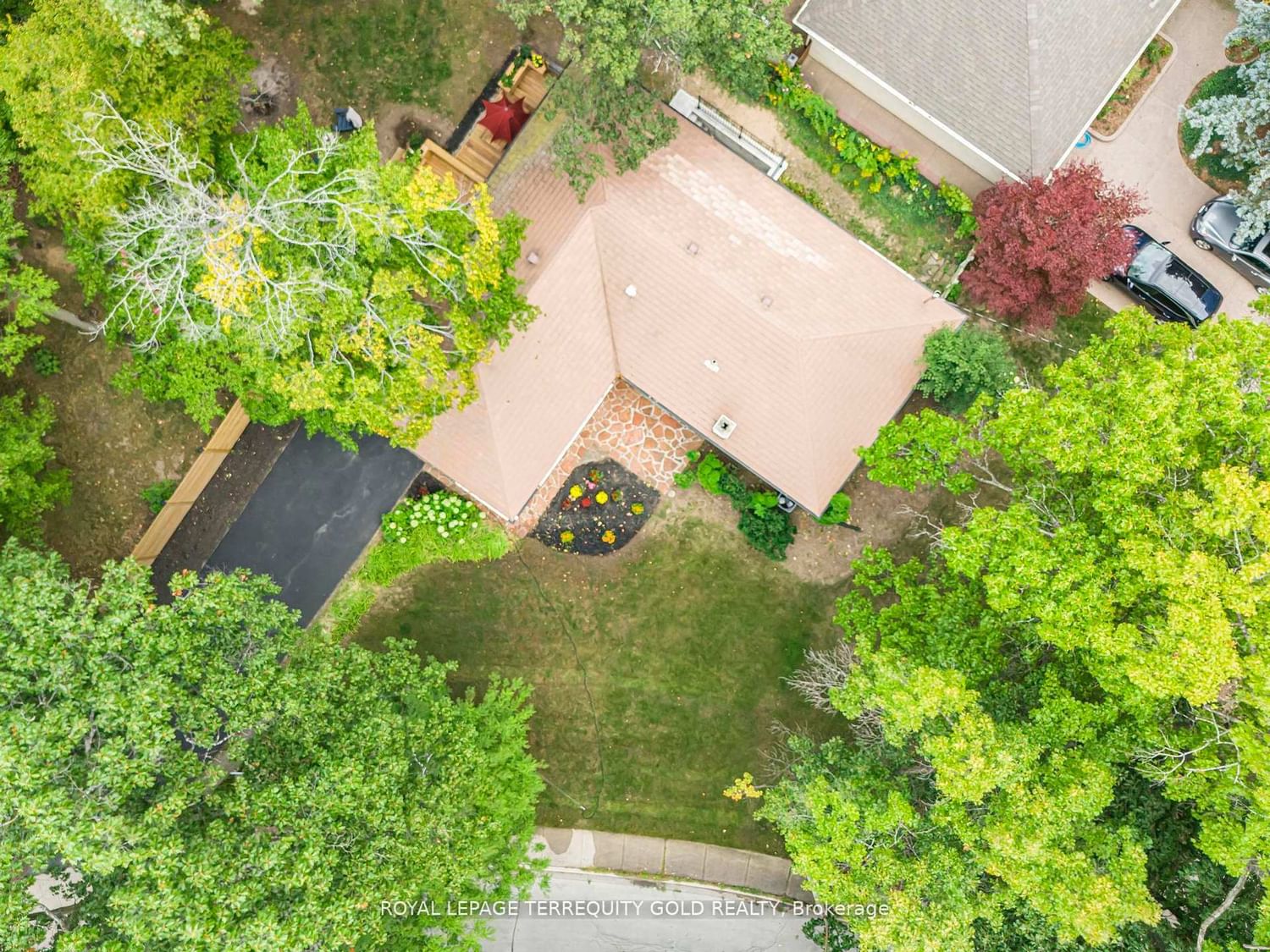 327 River Side Drive - Photo 49