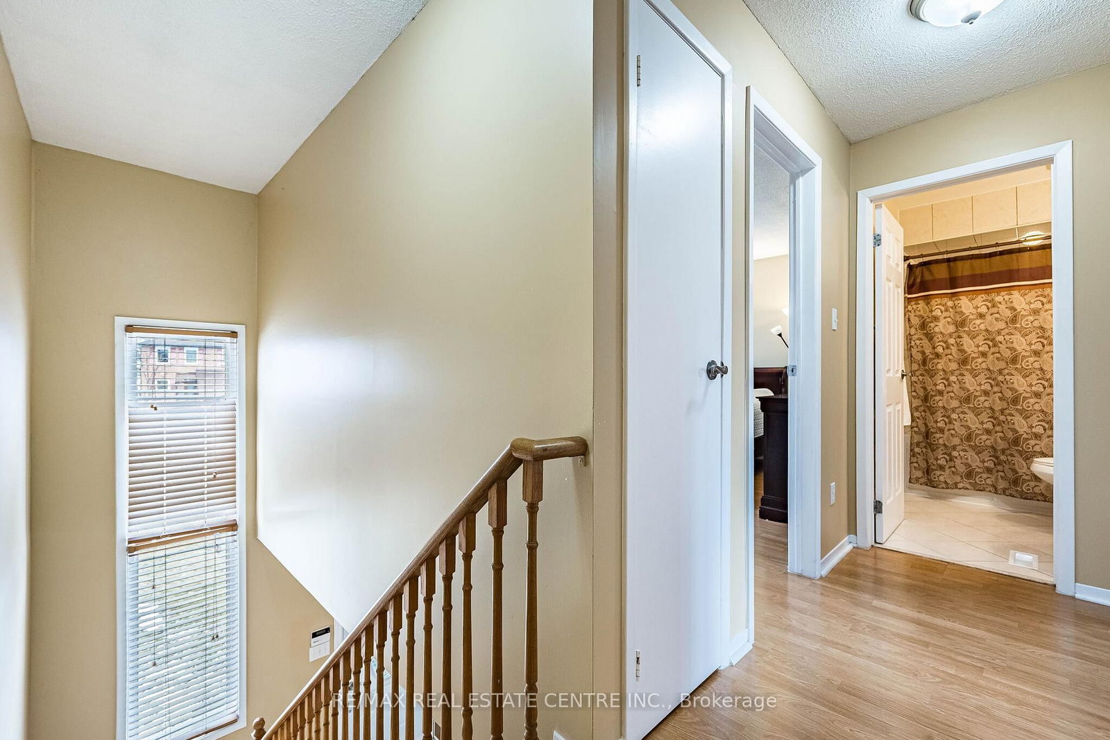 Detached House for sale at 1 Northgate Boulevard, Brampton, Ontario, L6S 4G6 - Westgate - MLS: W13006074