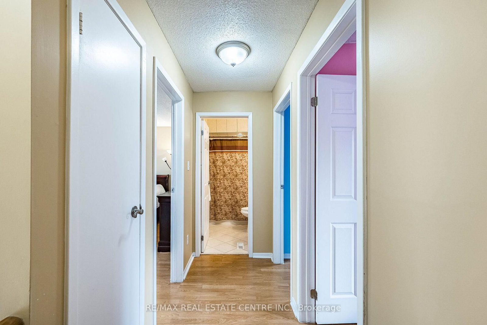 Detached House for sale at 1 Northgate Boulevard, Brampton, Ontario, L6S 4G6 - Westgate - MLS: W13006074