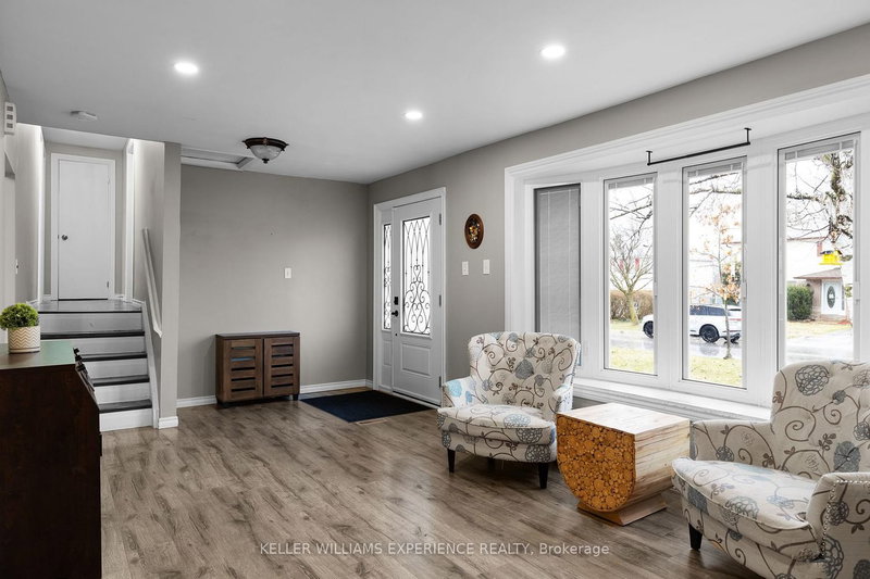 27 Rustic Cres, Orangeville, L9W 1T1 | Image 3