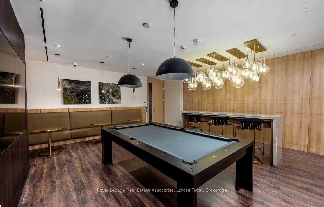 21 Park Street E, Unit 811 - Photo 29