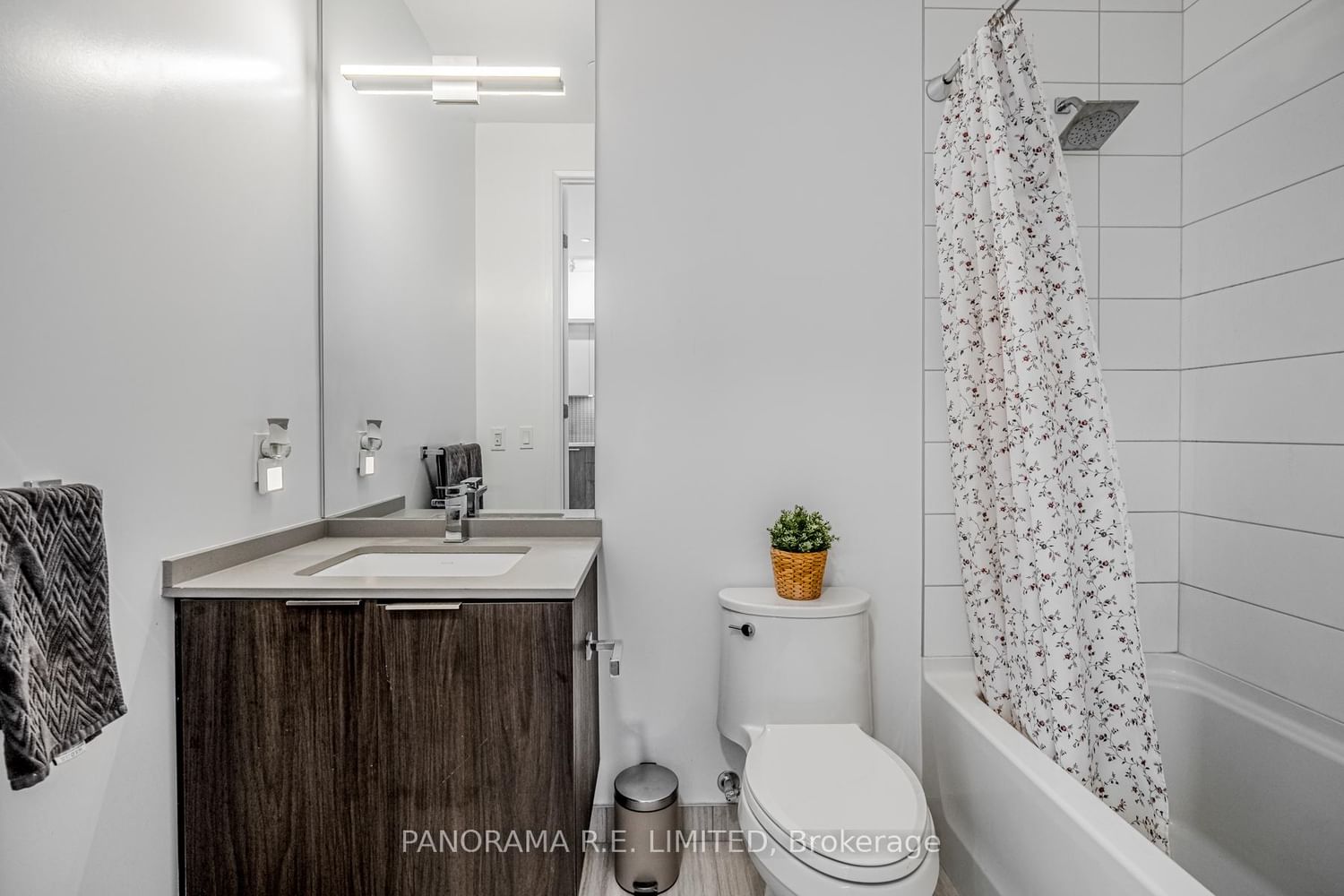 4208 Dundas Street W, Unit 802 - Photo 13