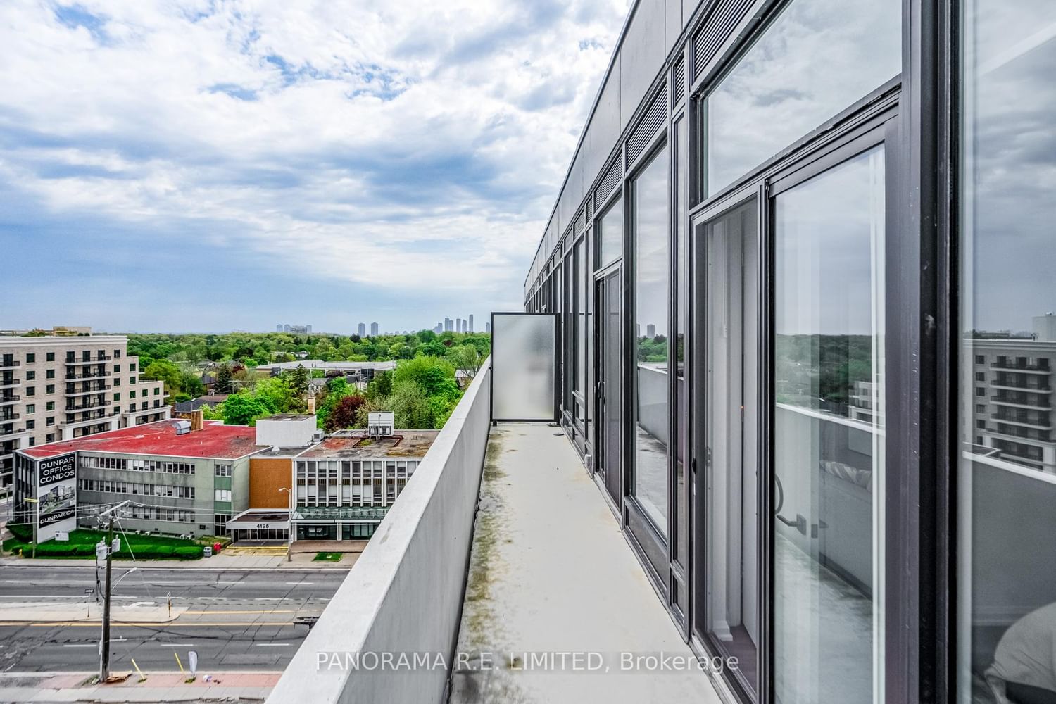 4208 Dundas Street W, Unit 802 - Photo 15