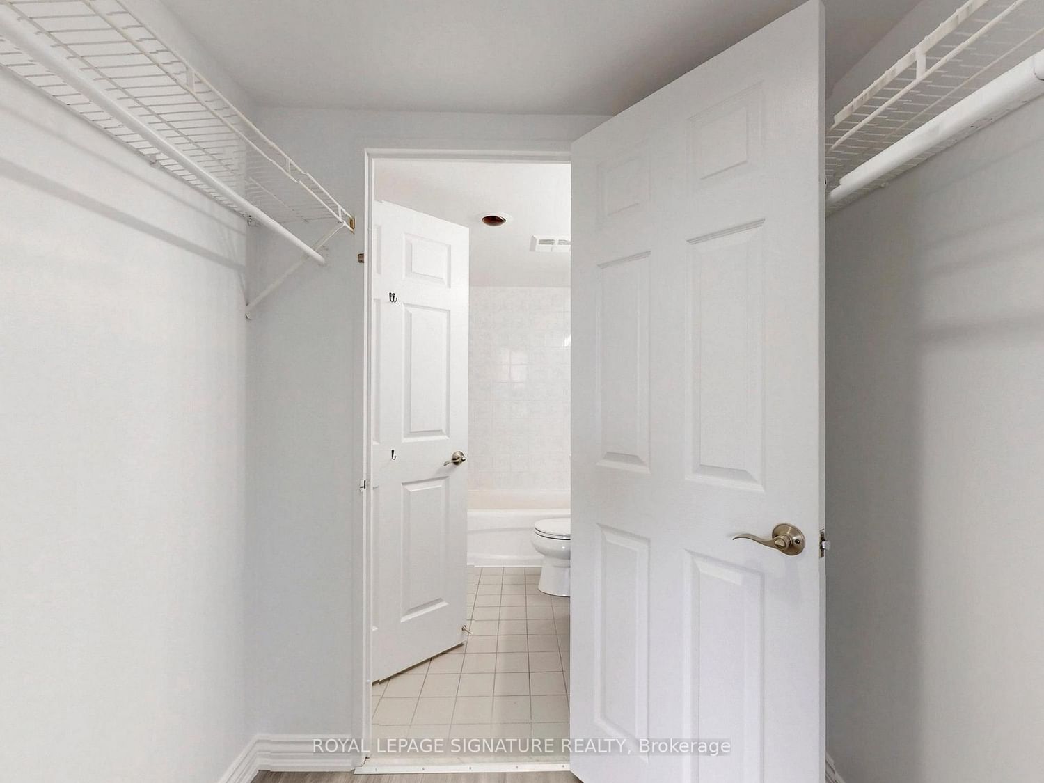 6 Humberline Drive, Unit 303 - Photo 21