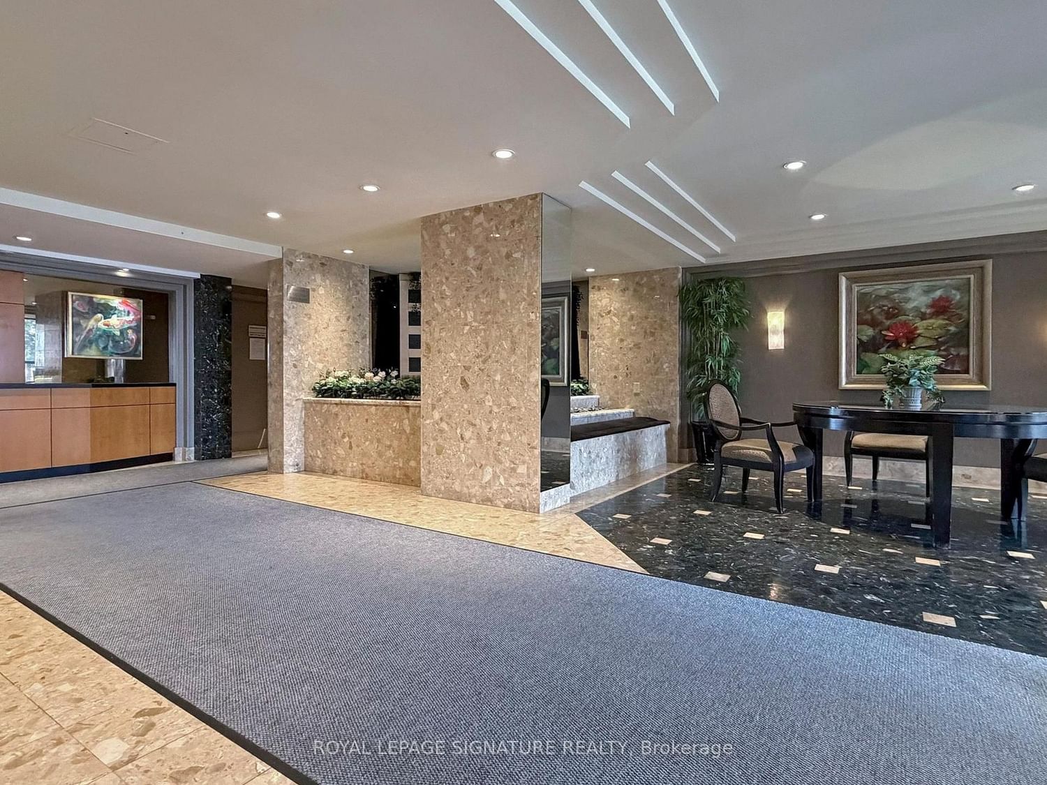 6 Humberline Drive, Unit 303 - Photo 5