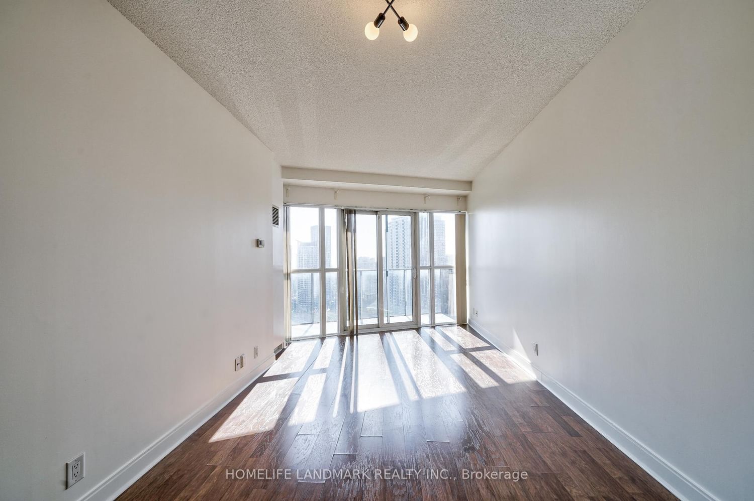 60 Absolute Avenue, Unit 2002 - Photo 13