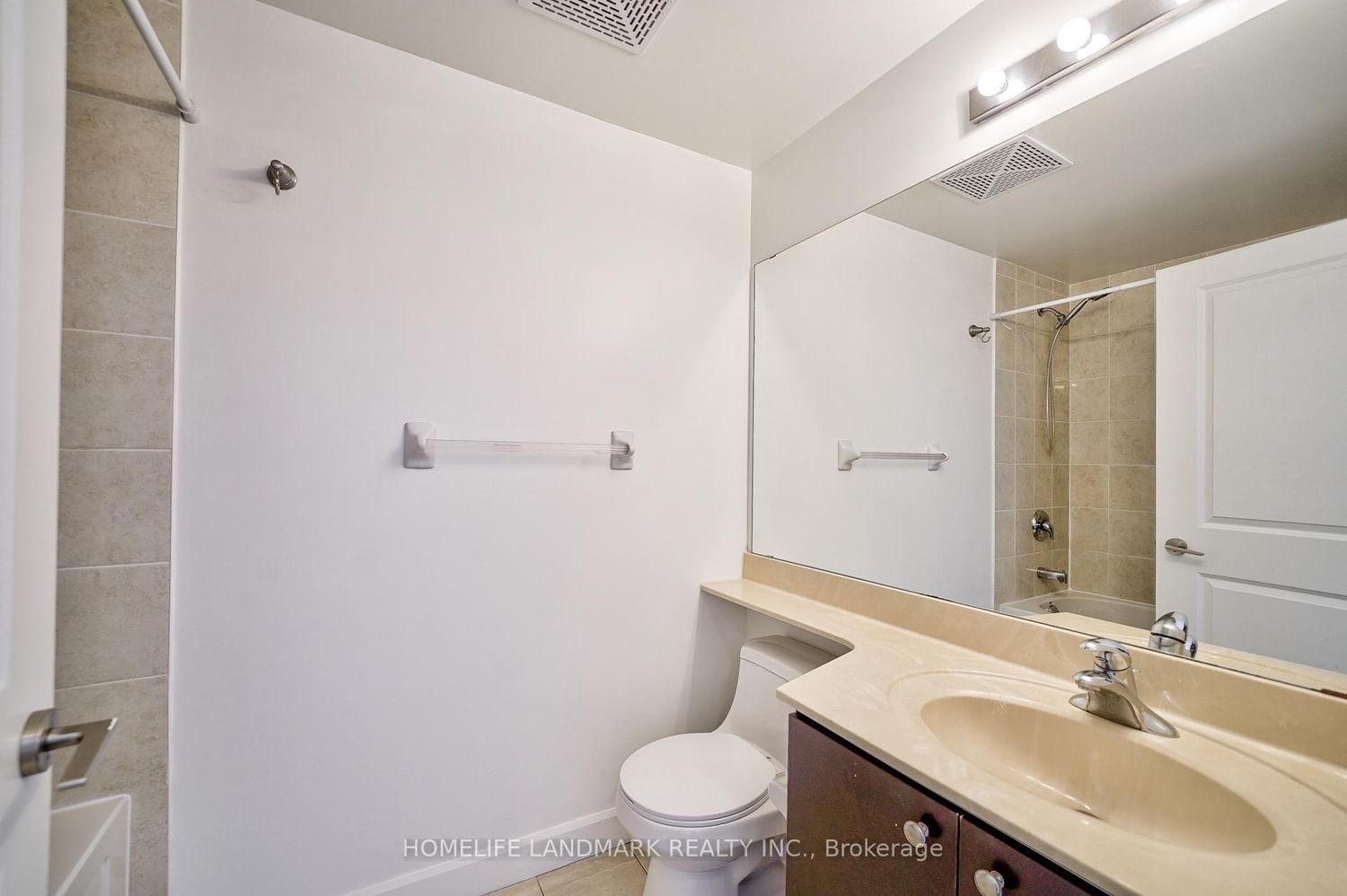 60 Absolute Avenue, Unit 2002 - Photo 21