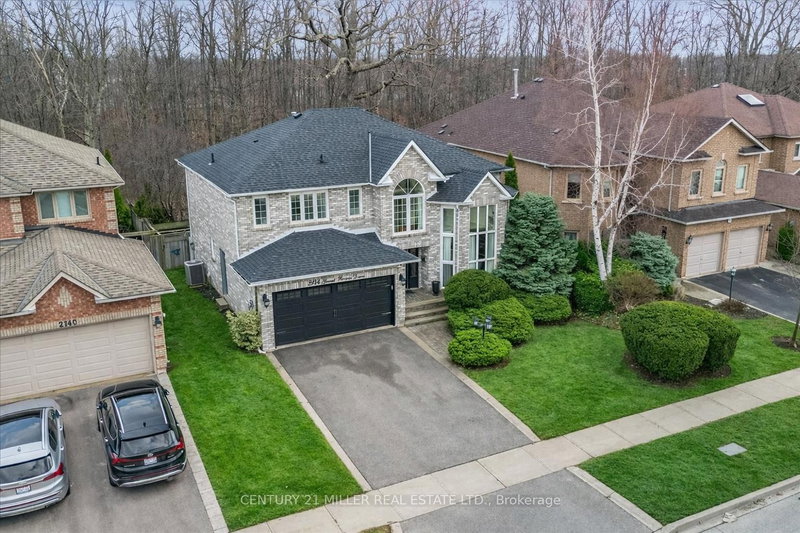 2144 Grand Ravine Dr, Oakville, L6H 6B4 | Image 3