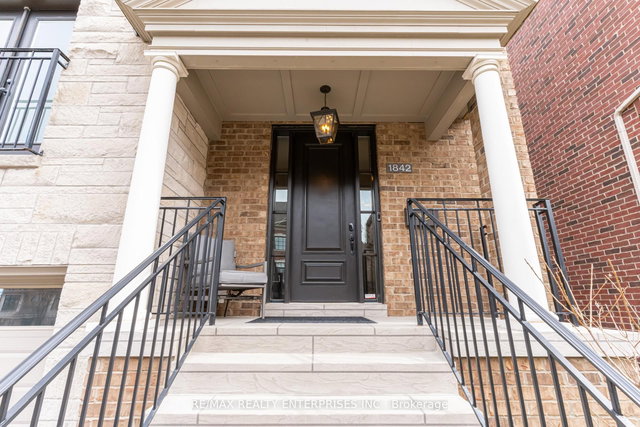 1842 Pagehurst Avenue