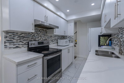 102 Bunchberry Way | Brampton | Image
