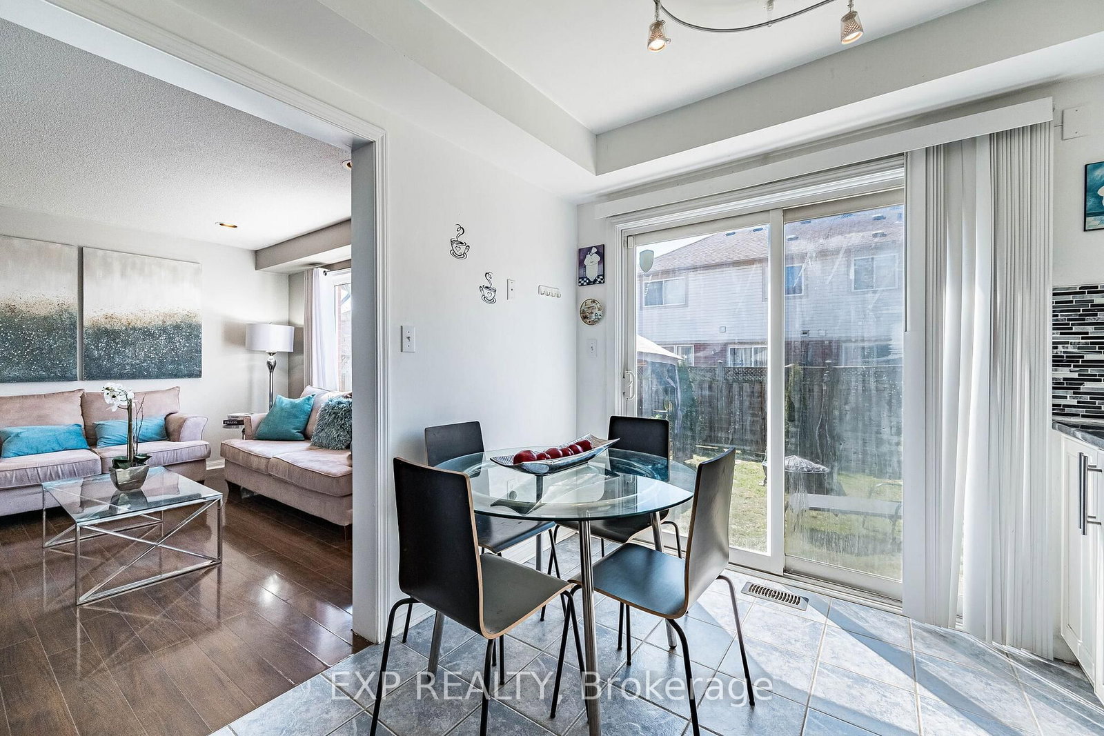 Semi-Detached House for sale at 53 Sweetwood Circle, Brampton, Ontario, L7A 2X7 - Fletcher's Meadow - MLS: W13006352