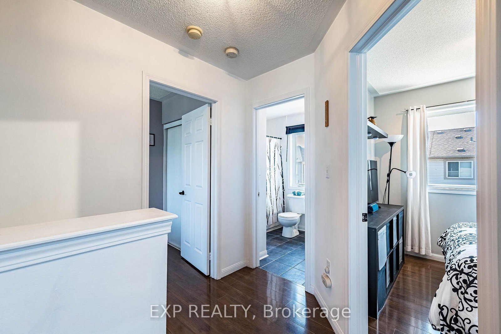 Semi-Detached House for sale at 53 Sweetwood Circle, Brampton, Ontario, L7A 2X7 - Fletcher's Meadow - MLS: W13006352