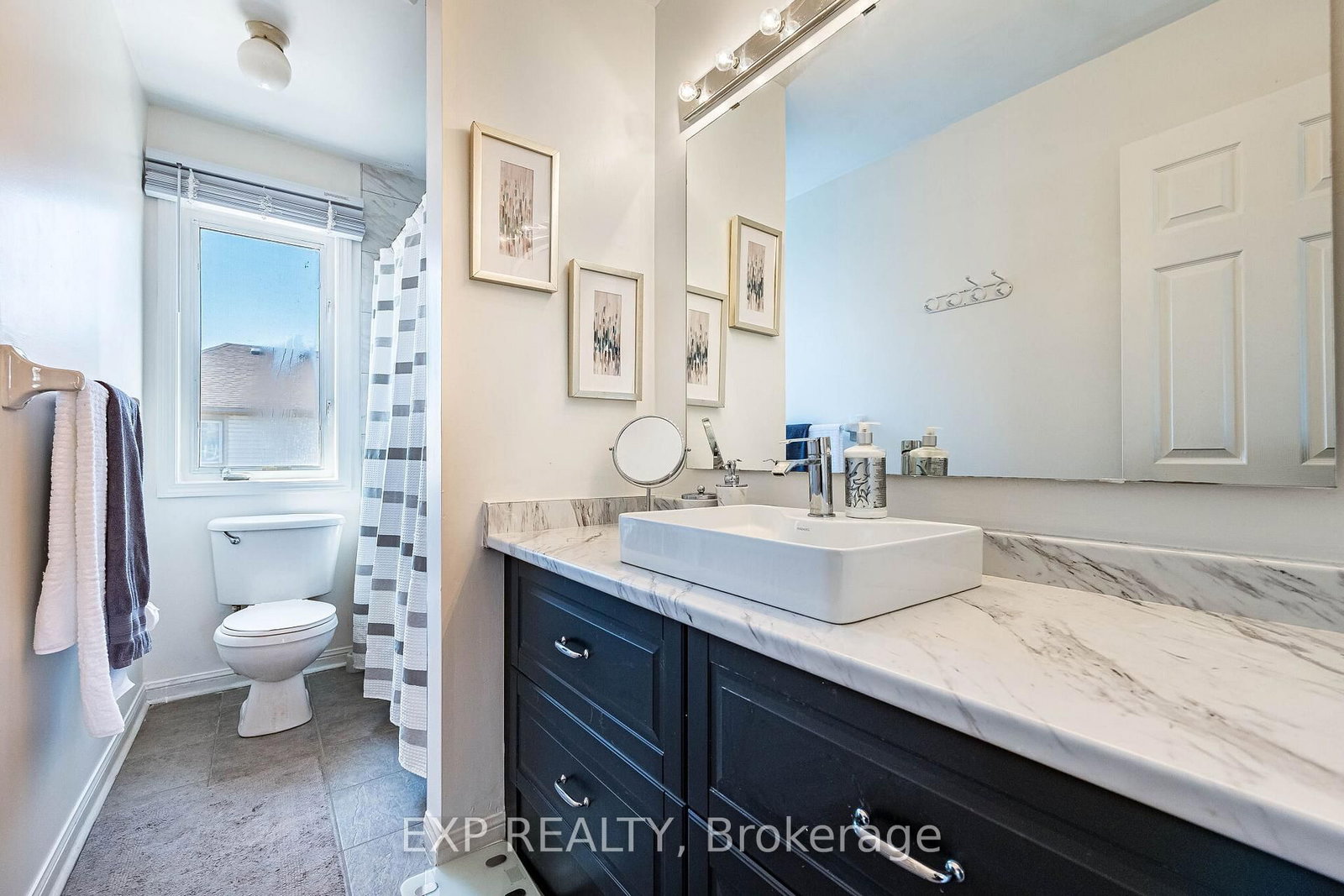 Semi-Detached House for sale at 53 Sweetwood Circle, Brampton, Ontario, L7A 2X7 - Fletcher's Meadow - MLS: W13006352