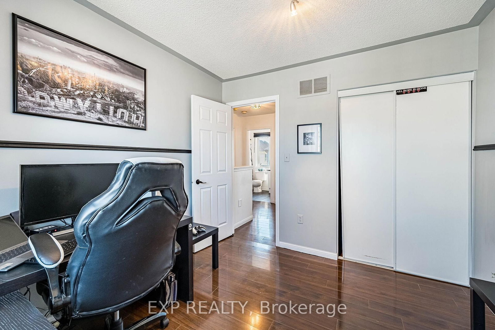 Semi-Detached House for sale at 53 Sweetwood Circle, Brampton, Ontario, L7A 2X7 - Fletcher's Meadow - MLS: W13006352