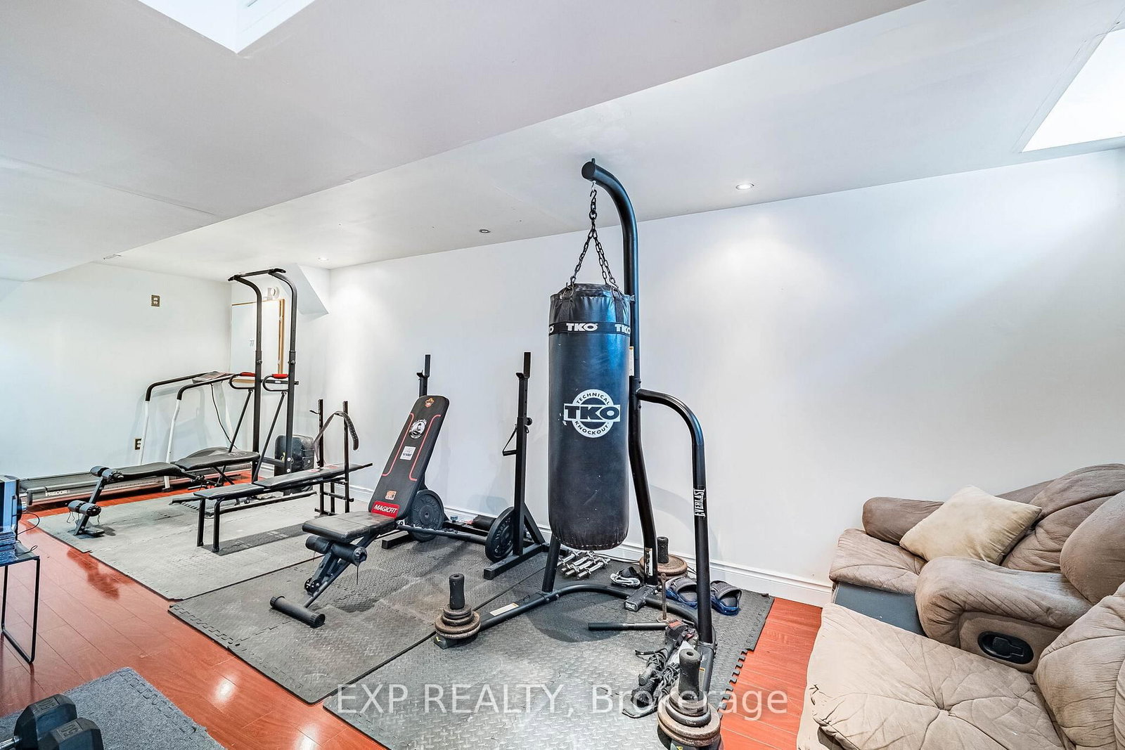 Semi-Detached House for sale at 53 Sweetwood Circle, Brampton, Ontario, L7A 2X7 - Fletcher's Meadow - MLS: W13006352