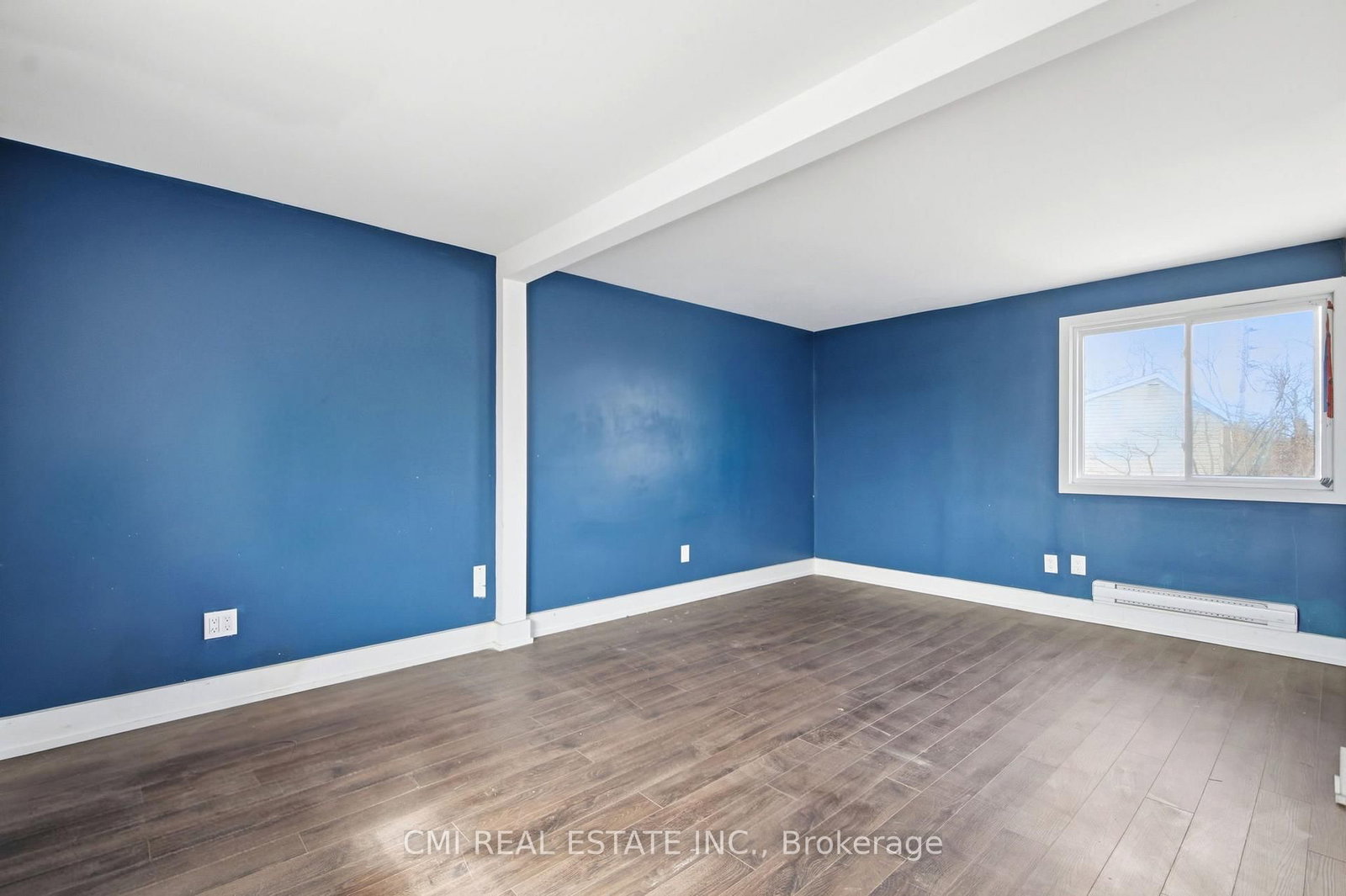 Detached House for sale at 8 Huronia Court, Brampton, Ontario, L6S 2C7 - Central Park - MLS: W13006368