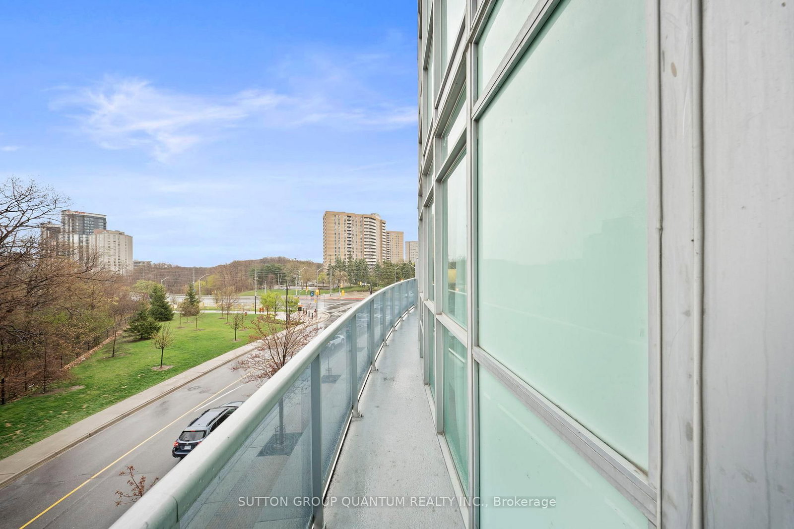 90 Absolute Avenue, Unit 302 - Photo 18