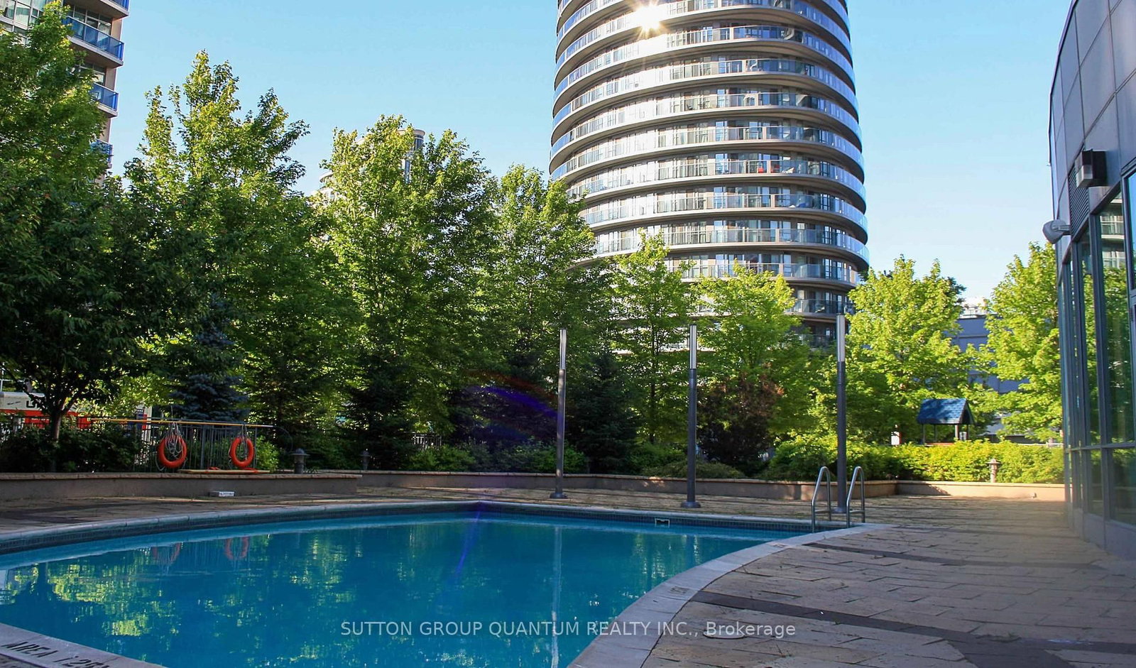 90 Absolute Avenue, Unit 302 - Photo 22