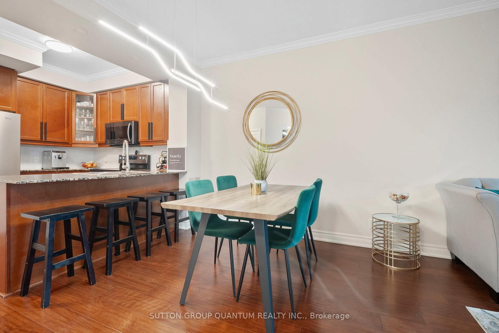 90 Absolute Avenue, Unit 302 - Photo 3