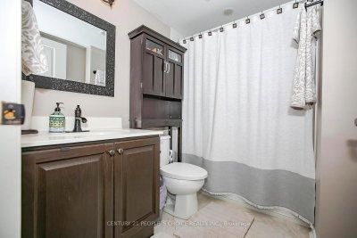 9 George Brampton,ON L6Y 1L9 — Photo 27