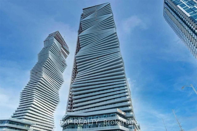 313 - 3900 Confederation Parkway