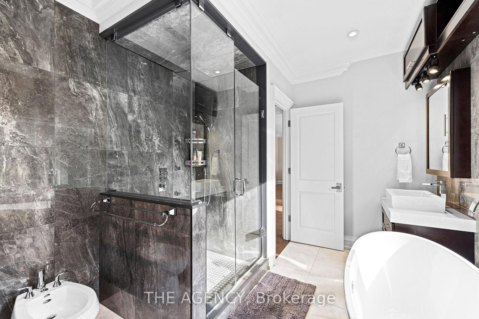 Detached House for sale at 11 Burrows Avenue, Toronto, Ontario, M9B 4W8 - Islington-City Centre West - MLS: W13006670