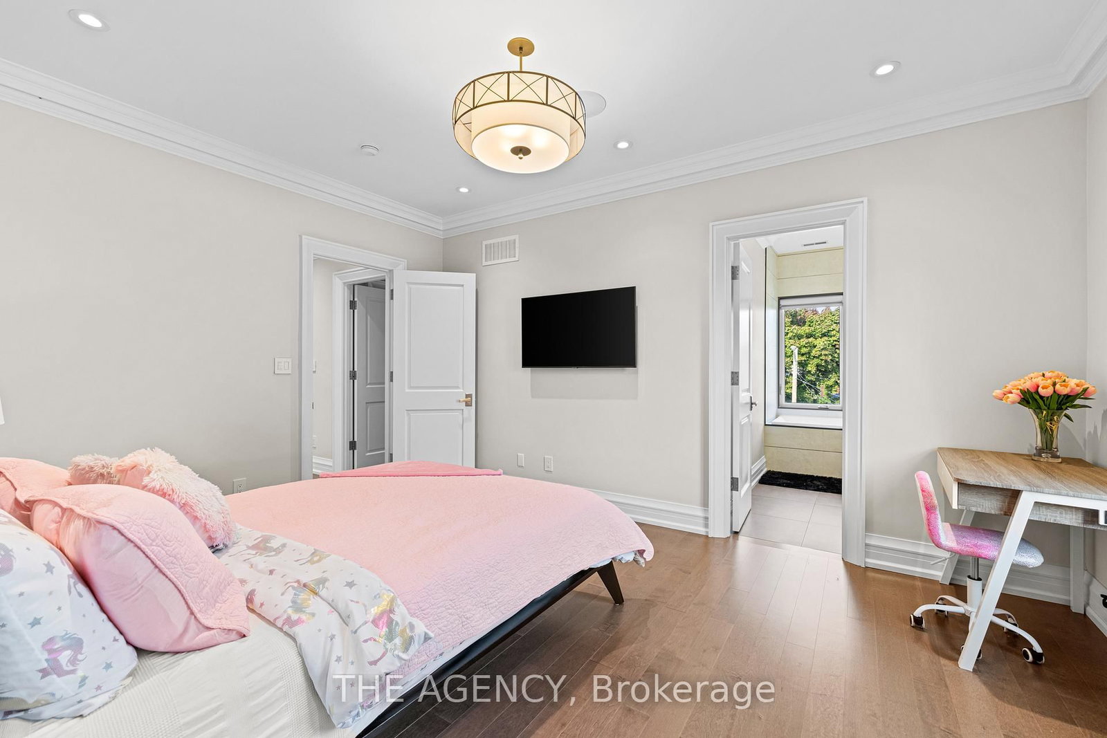 Detached House for sale at 11 Burrows Avenue, Toronto, Ontario, M9B 4W8 - Islington-City Centre West - MLS: W13006670