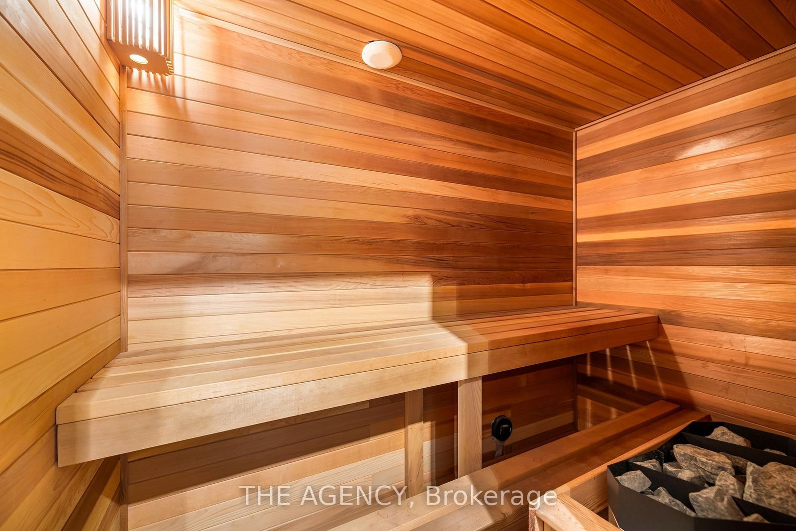 Detached House for sale at 11 Burrows Avenue, Toronto, Ontario, M9B 4W8 - Islington-City Centre West - MLS: W13006670