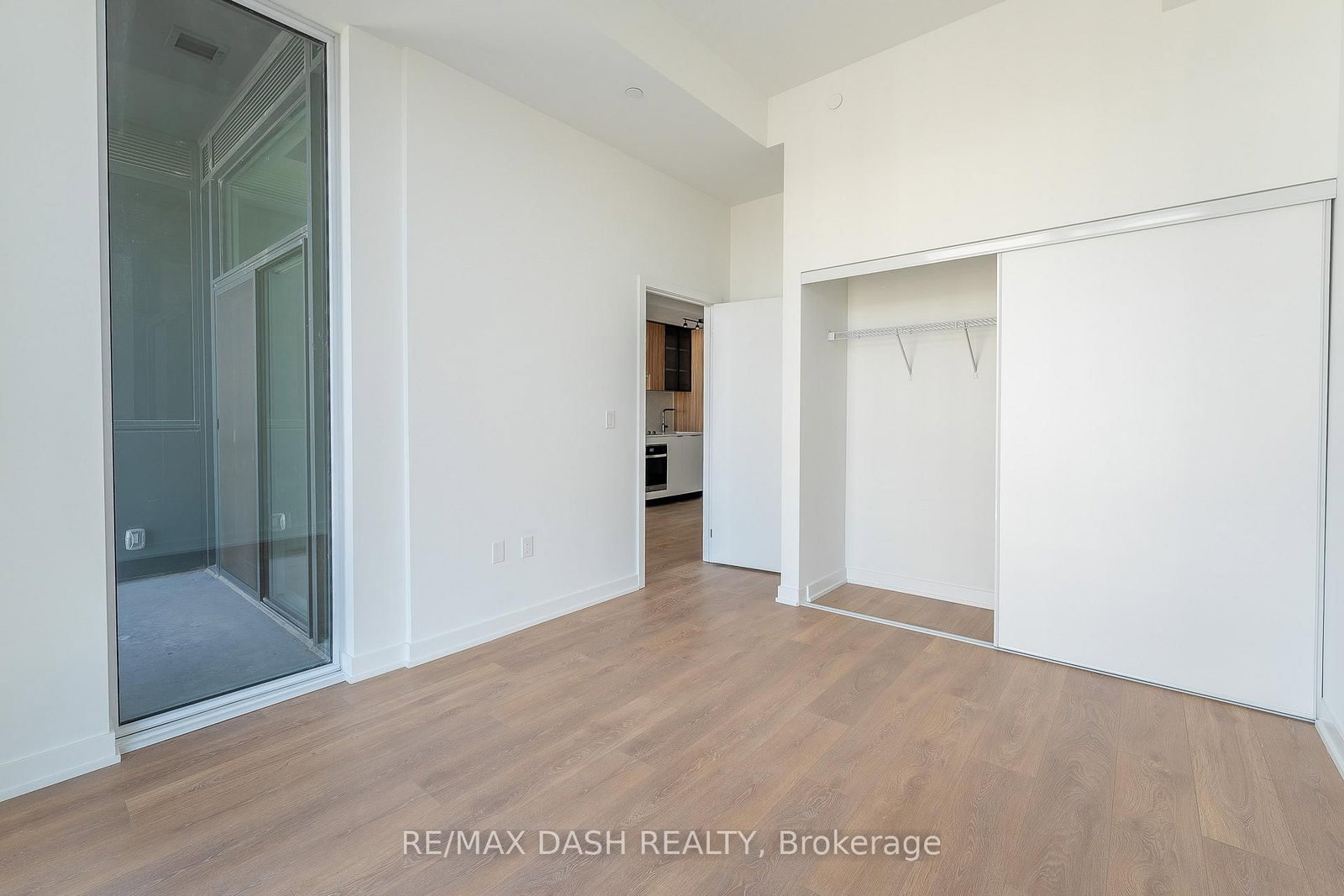 1037 THE QUEENSWAY Avenue, Unit 910 - Photo 15