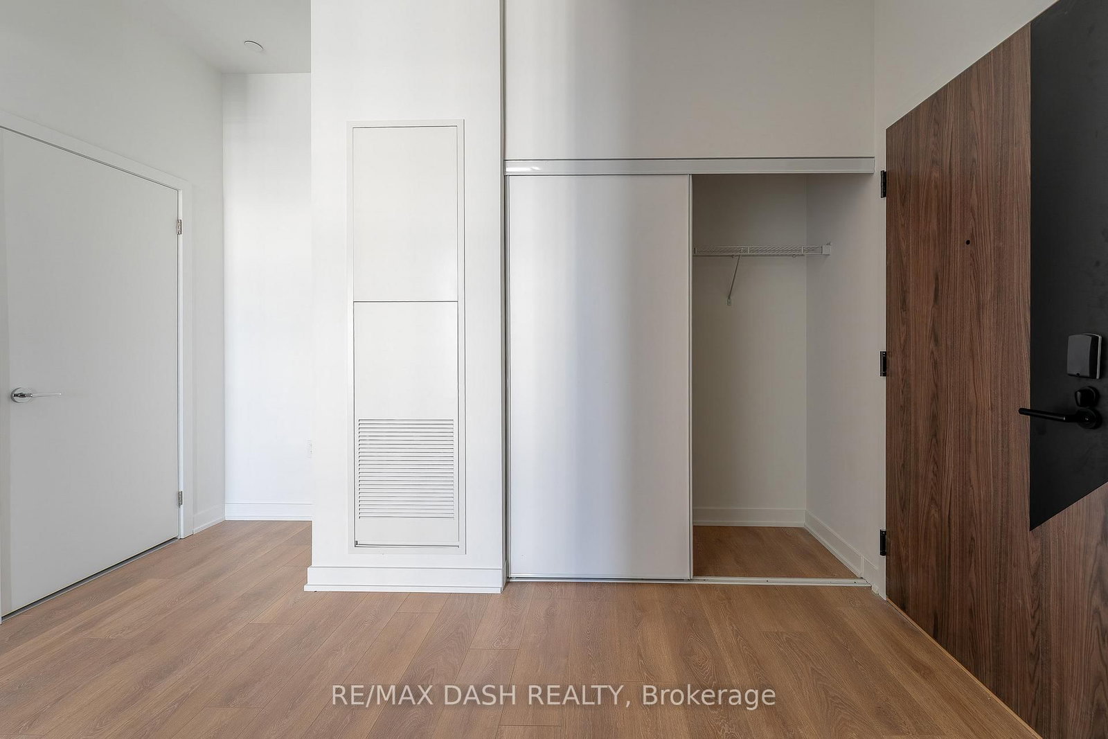 1037 THE QUEENSWAY Avenue, Unit 910 - Photo 17