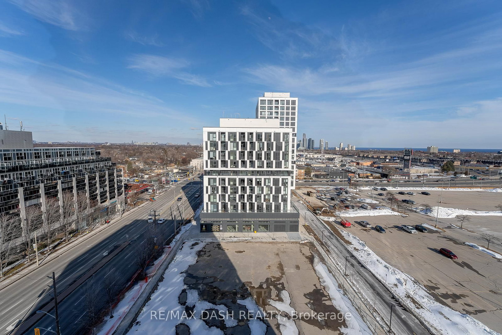 1037 THE QUEENSWAY Avenue, Unit 910 - Photo 18