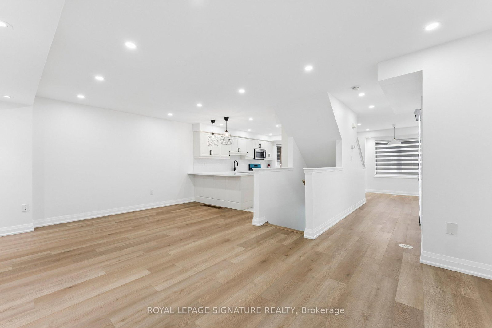 122 Baycliffe Crescent - Photo 10