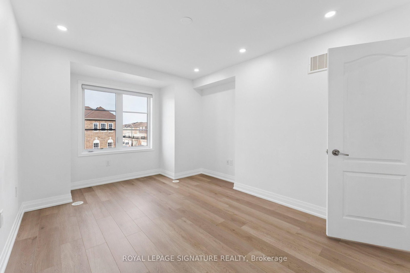 122 Baycliffe Crescent - Photo 26