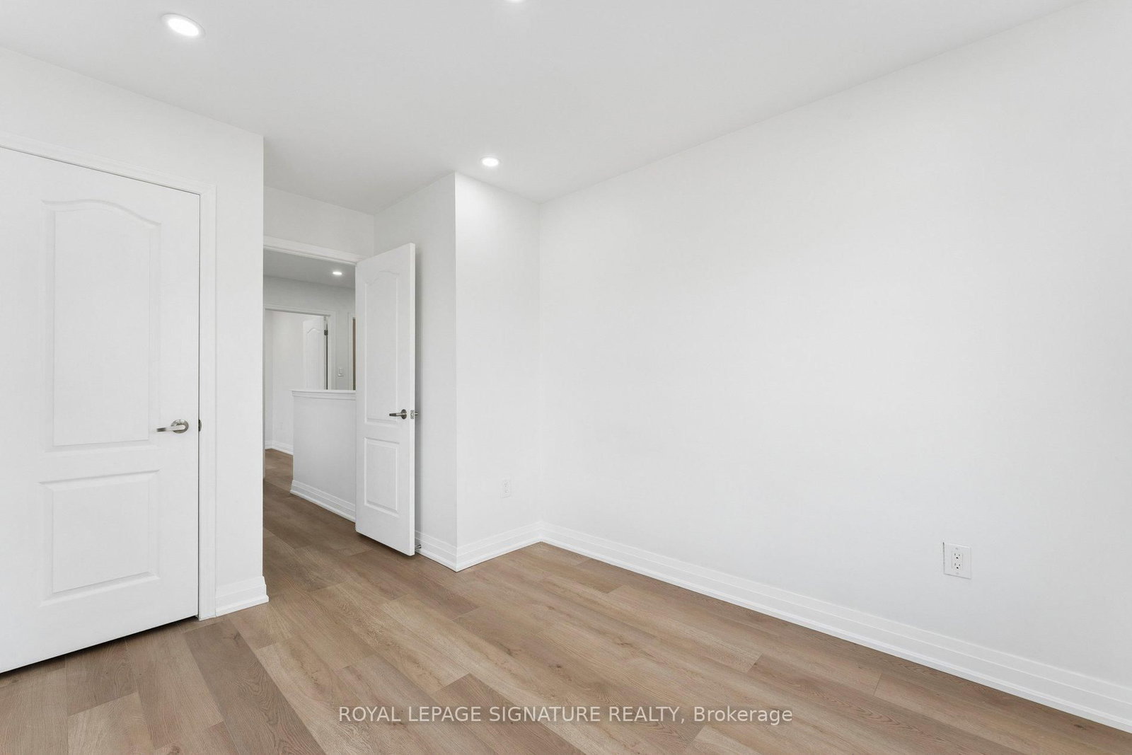 122 Baycliffe Crescent - Photo 38