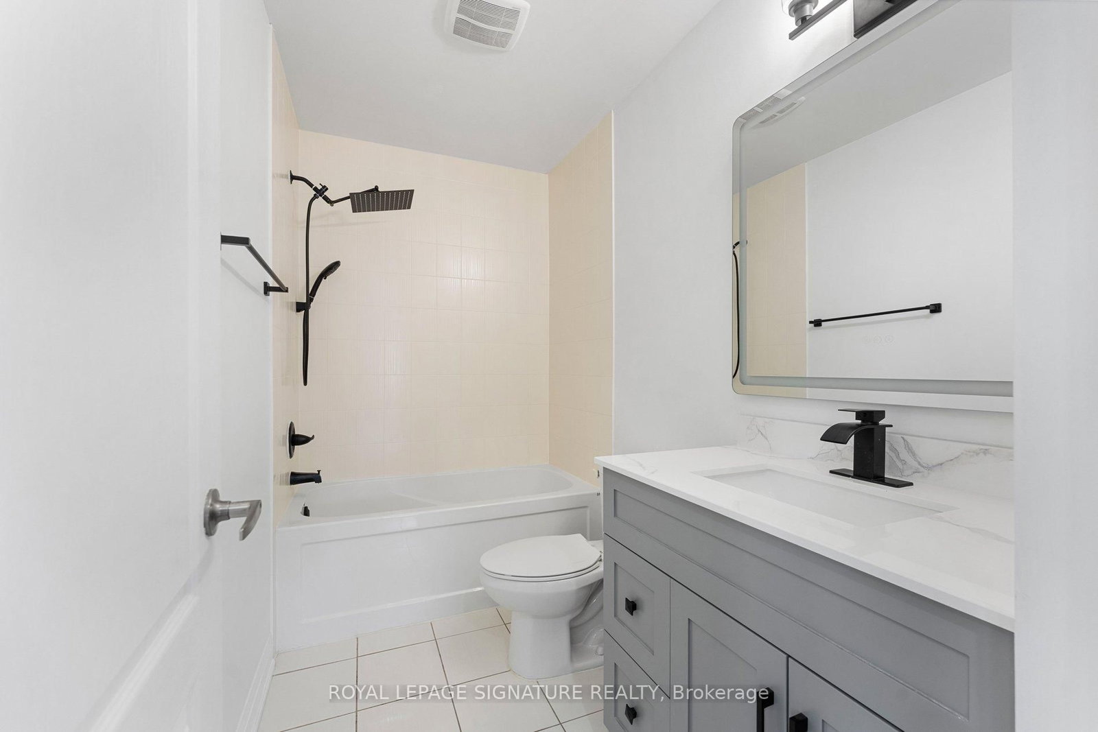 122 Baycliffe Crescent - Photo 39