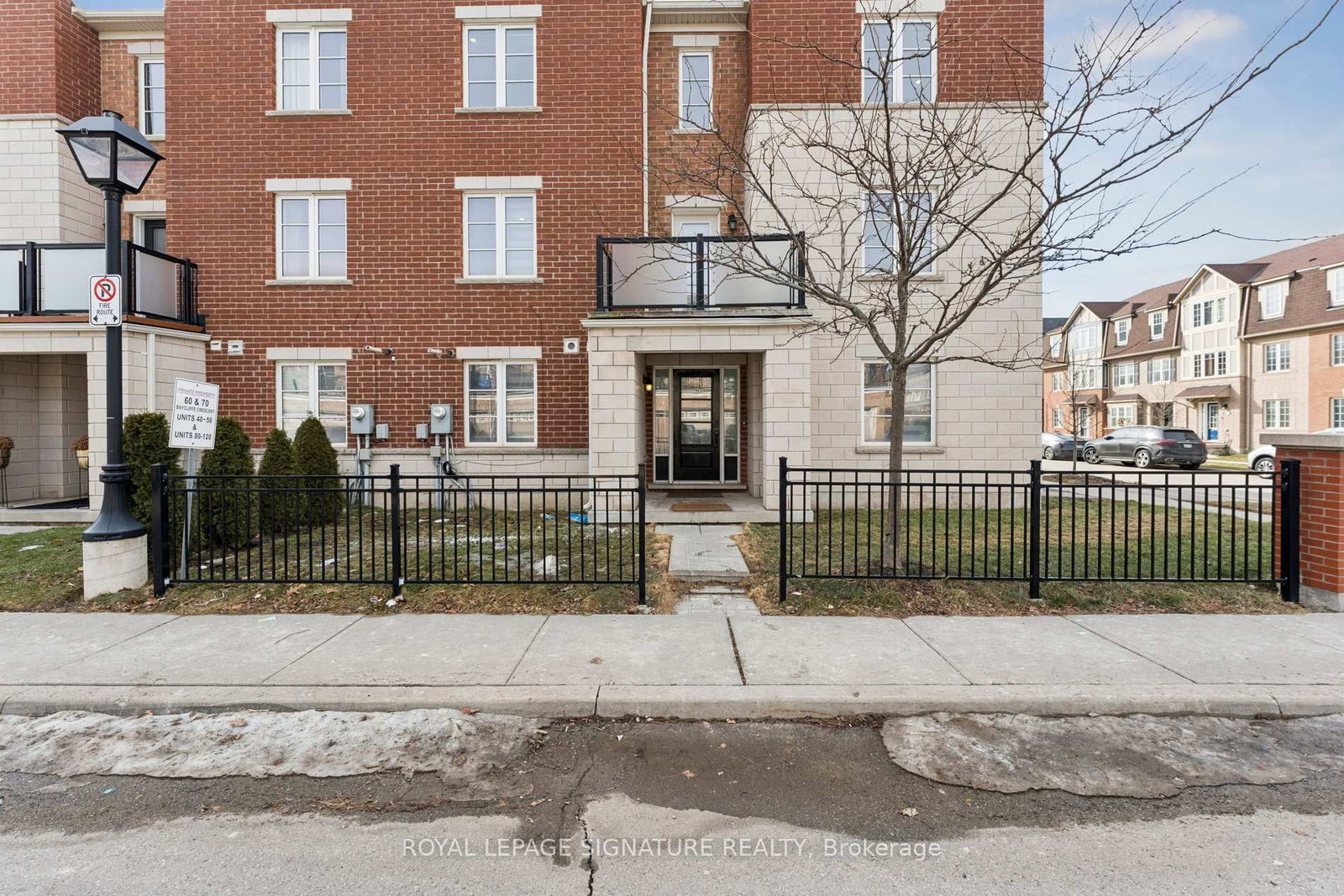 122 Baycliffe Crescent - Photo 4