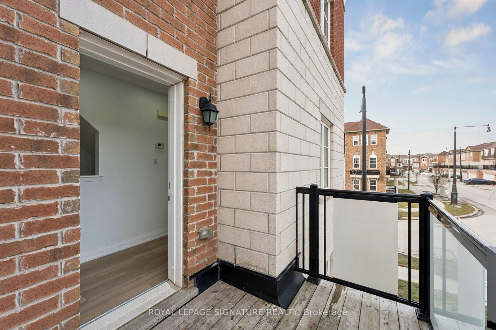 122 Baycliffe Crescent - Photo 40