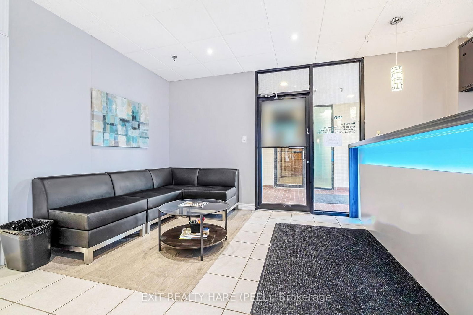 134 Queen Street E - Photo 10